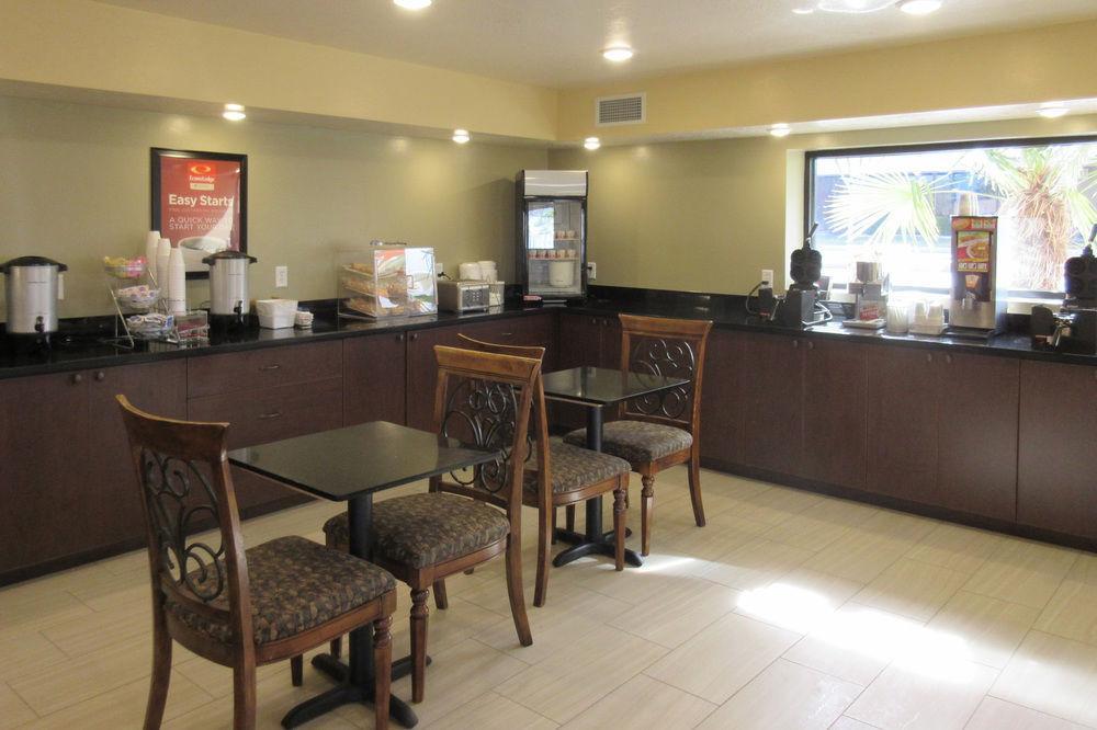 Econo Lodge Hurricane Zion Park Area Exterior photo