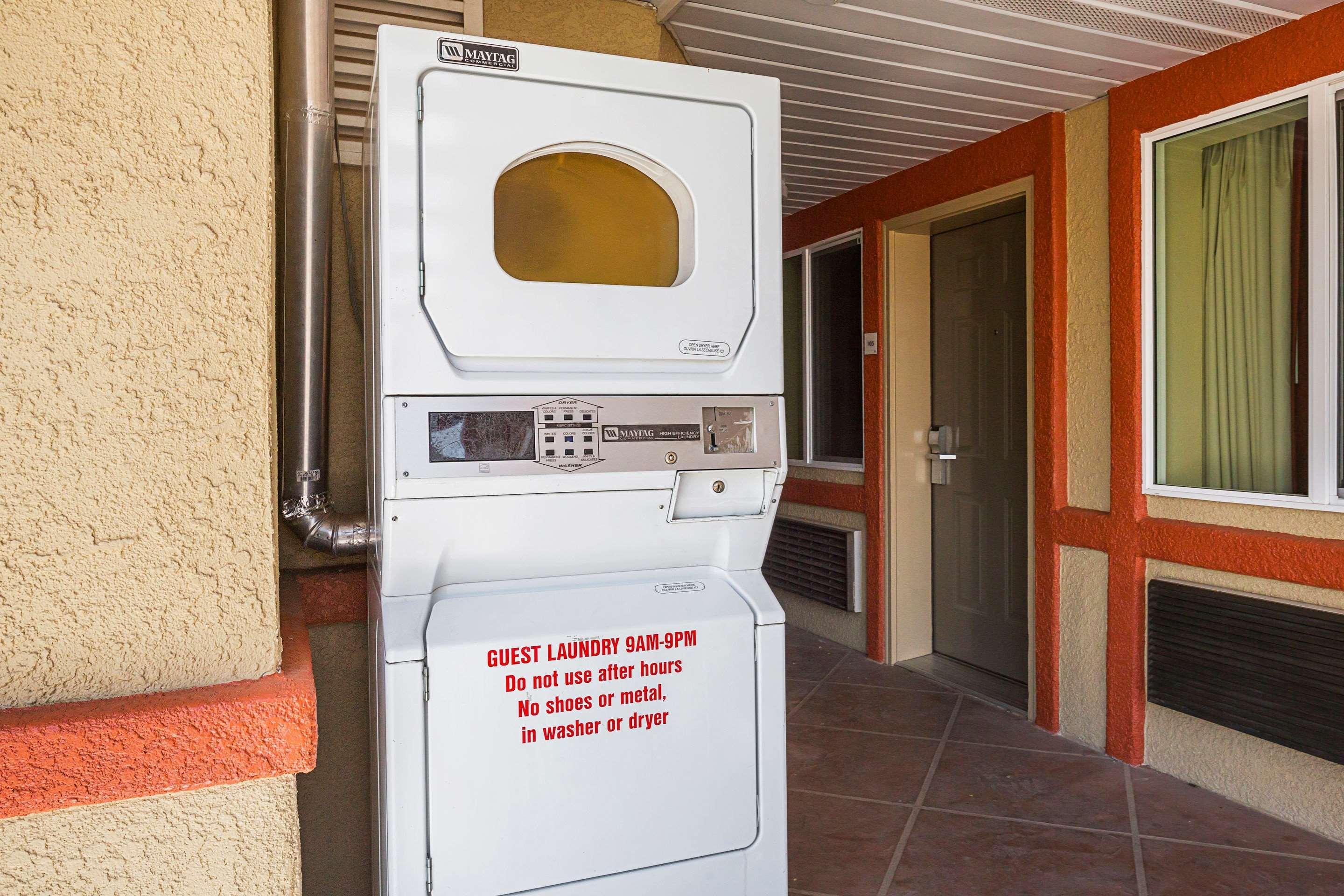 Econo Lodge Hurricane Zion Park Area Exterior photo